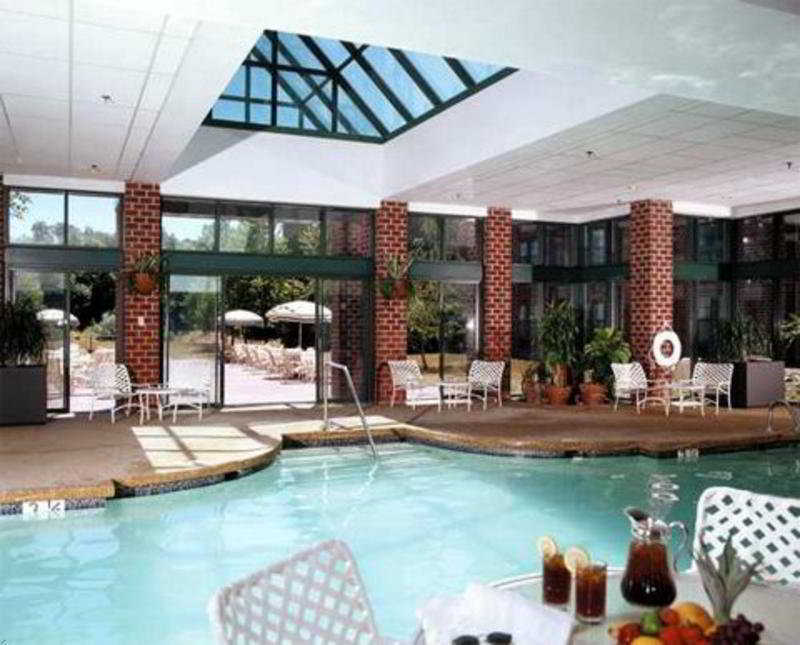 Hotel Hilton Mystic Servizi foto